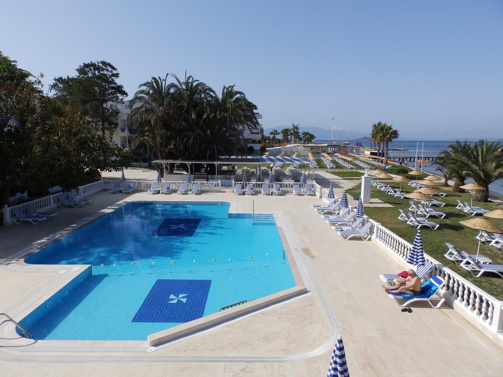 Club Blue White All Inclusive Turgutreis Ngoại thất bức ảnh
