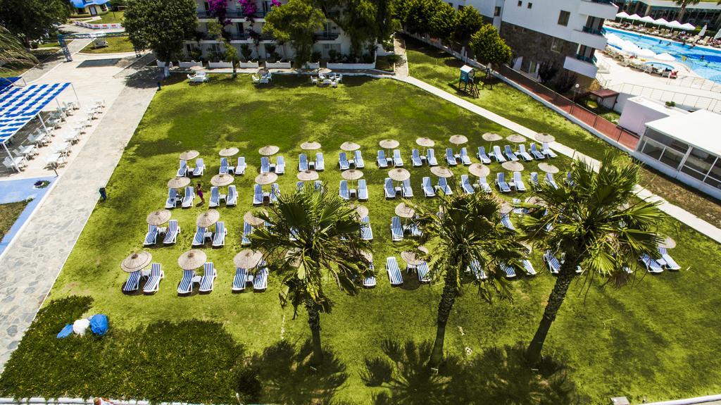 Club Blue White All Inclusive Turgutreis Ngoại thất bức ảnh