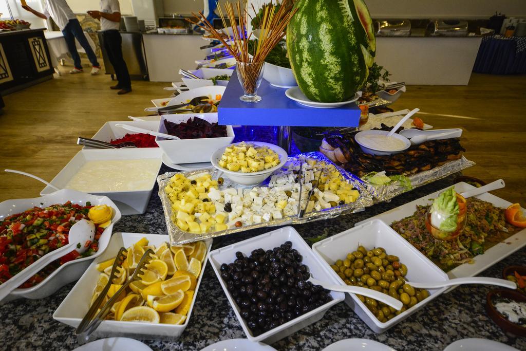 Club Blue White All Inclusive Turgutreis Ngoại thất bức ảnh