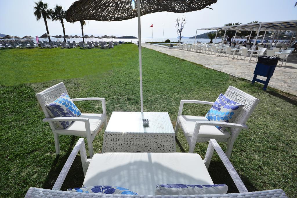 Club Blue White All Inclusive Turgutreis Ngoại thất bức ảnh