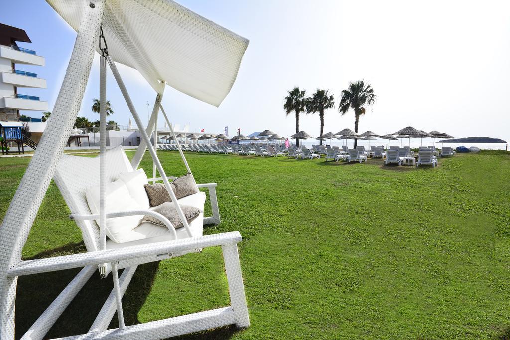 Club Blue White All Inclusive Turgutreis Ngoại thất bức ảnh