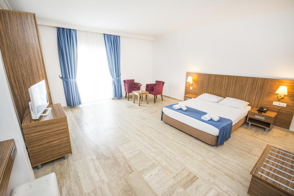 Club Blue White All Inclusive Turgutreis Ngoại thất bức ảnh